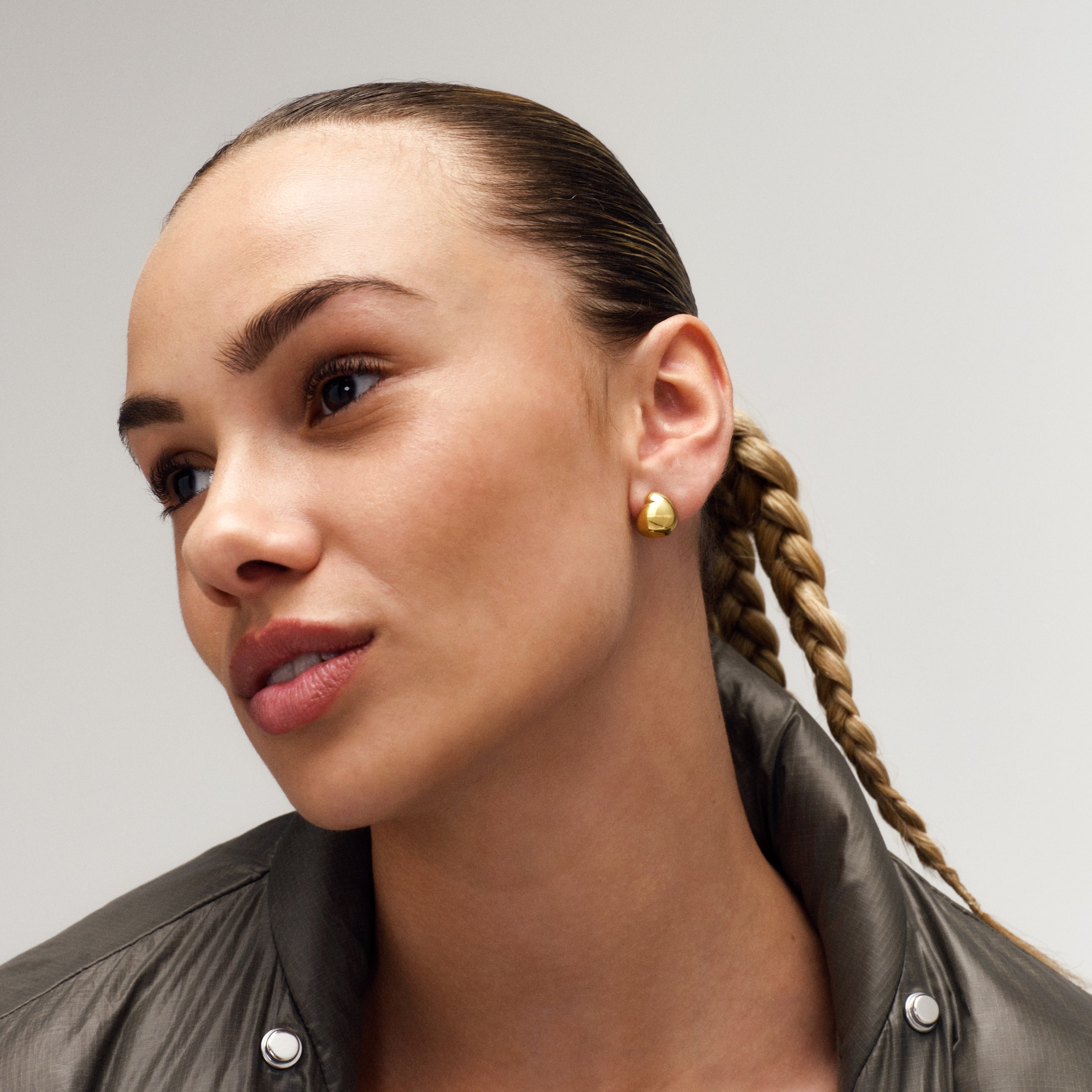 Bouncy Puffer øreringe, lille - forgyldt